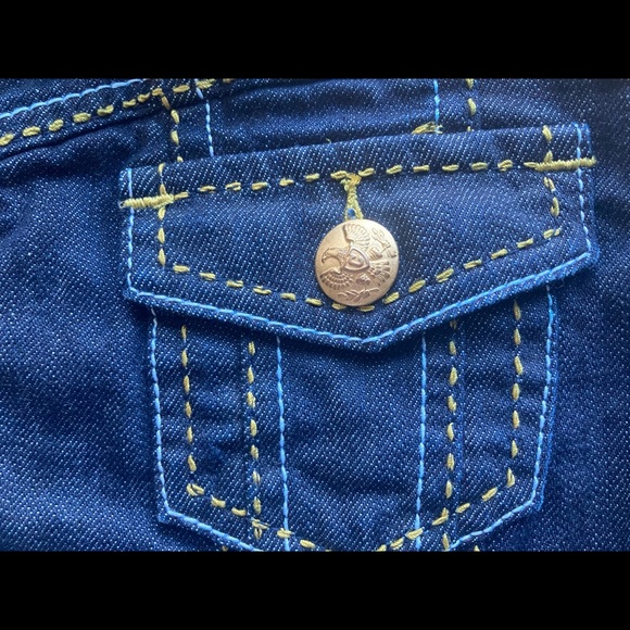 Cropped denim jacket - Picture 6 of 6